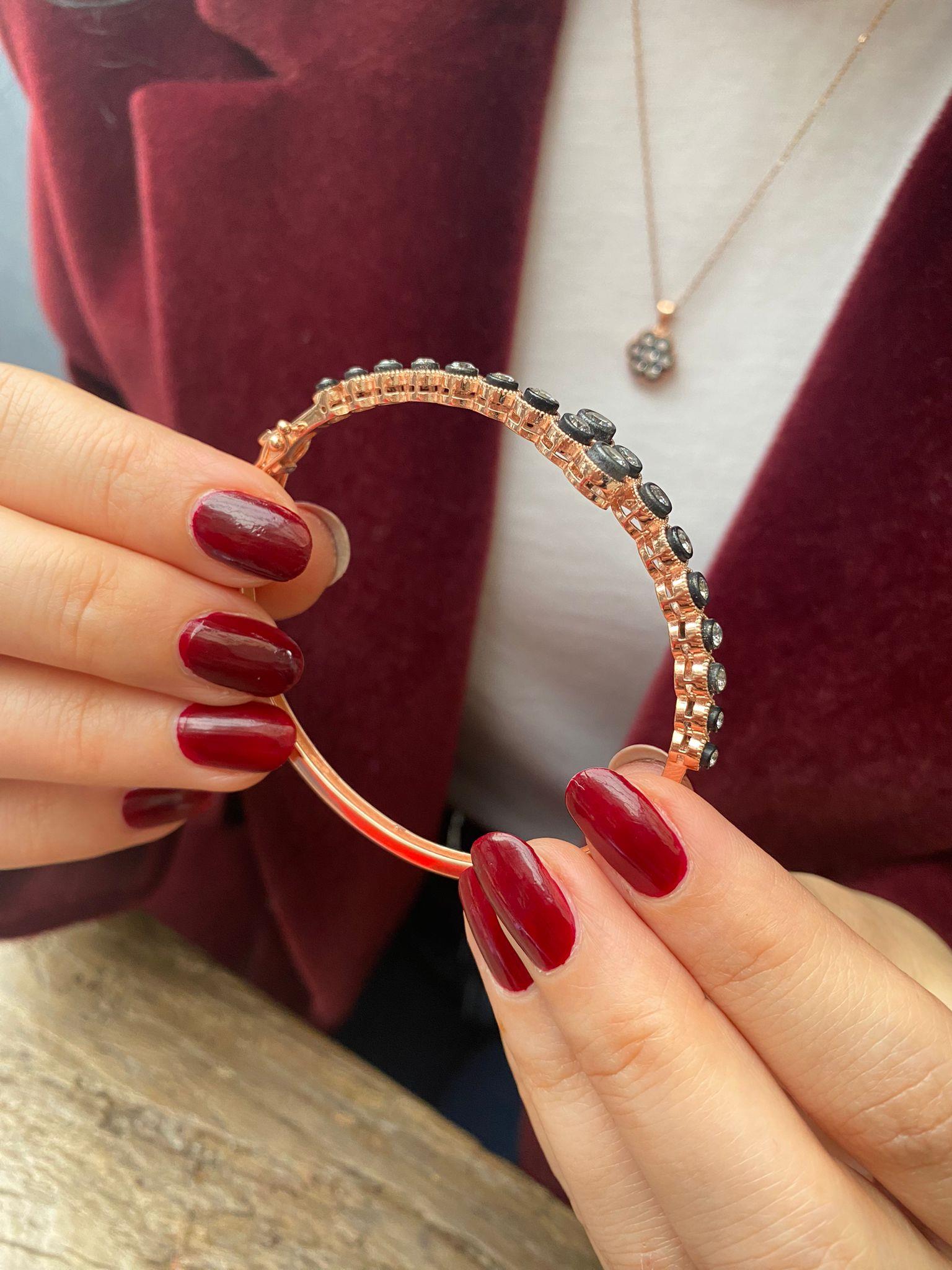 Kadın Gümüş Elmas Montür Kelepçeli Bileklik