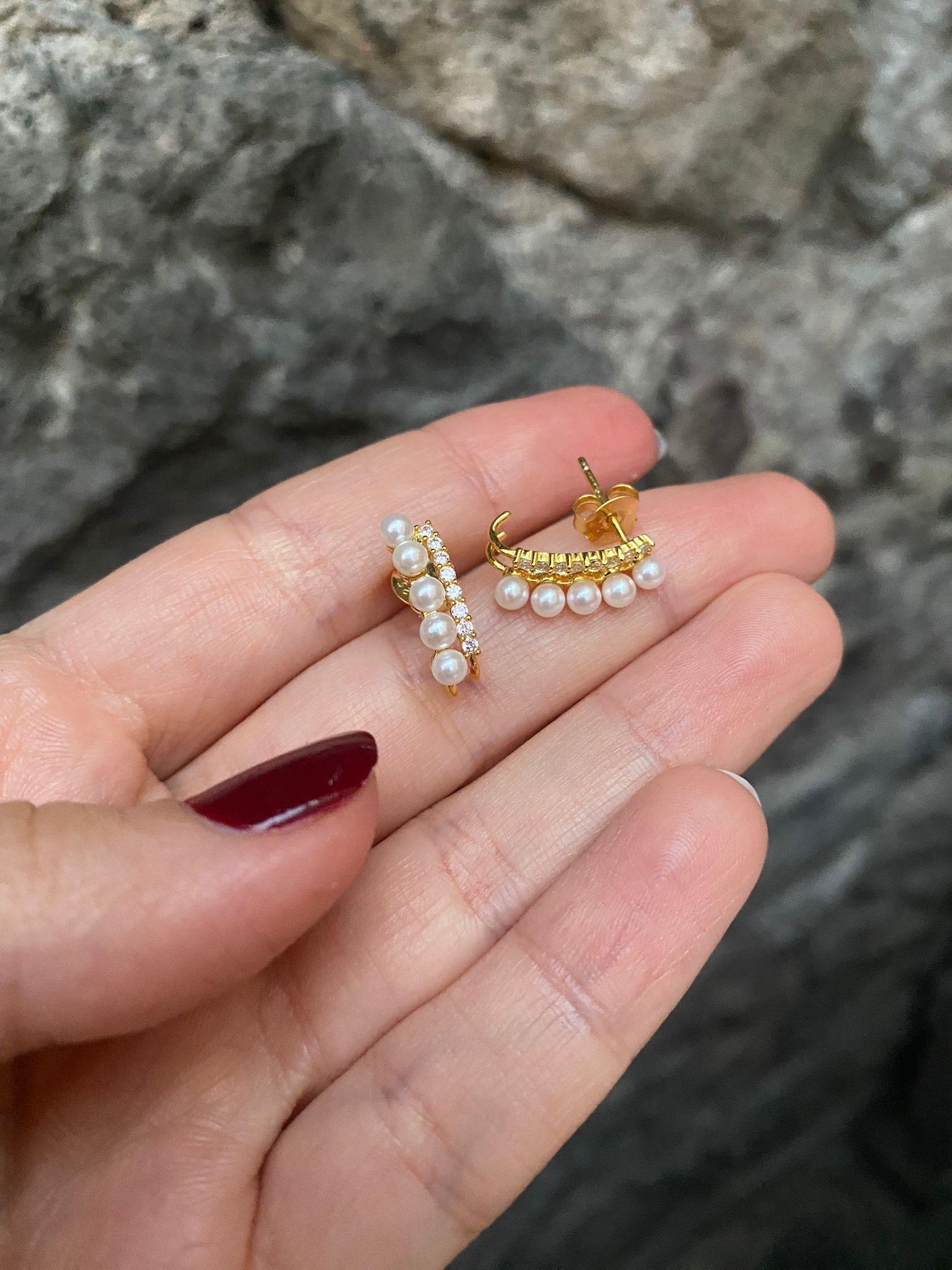 Kadın Gümüş İncili Vidalı Küpe