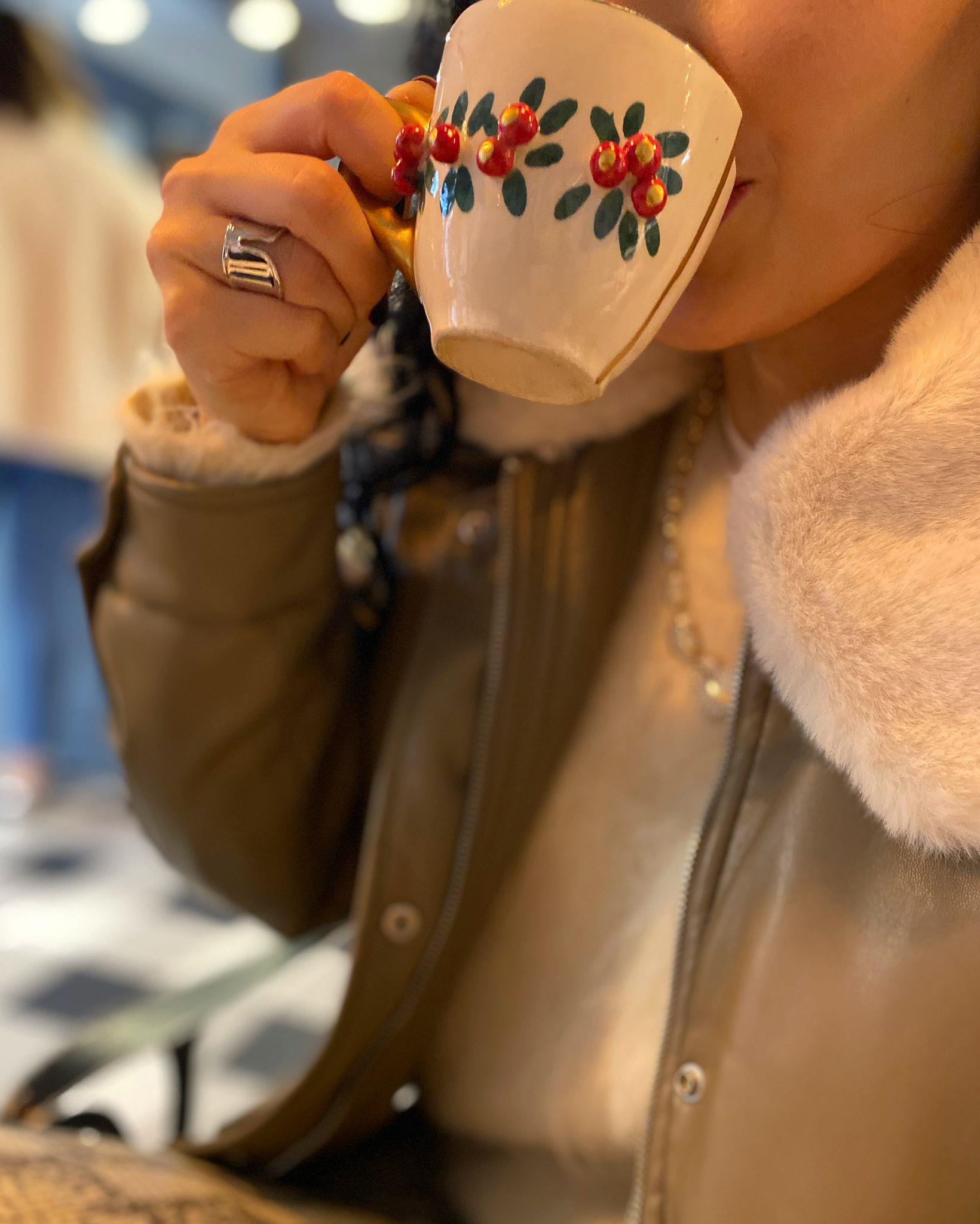 Kadın Gümüş İthal Tasarım Yüzük