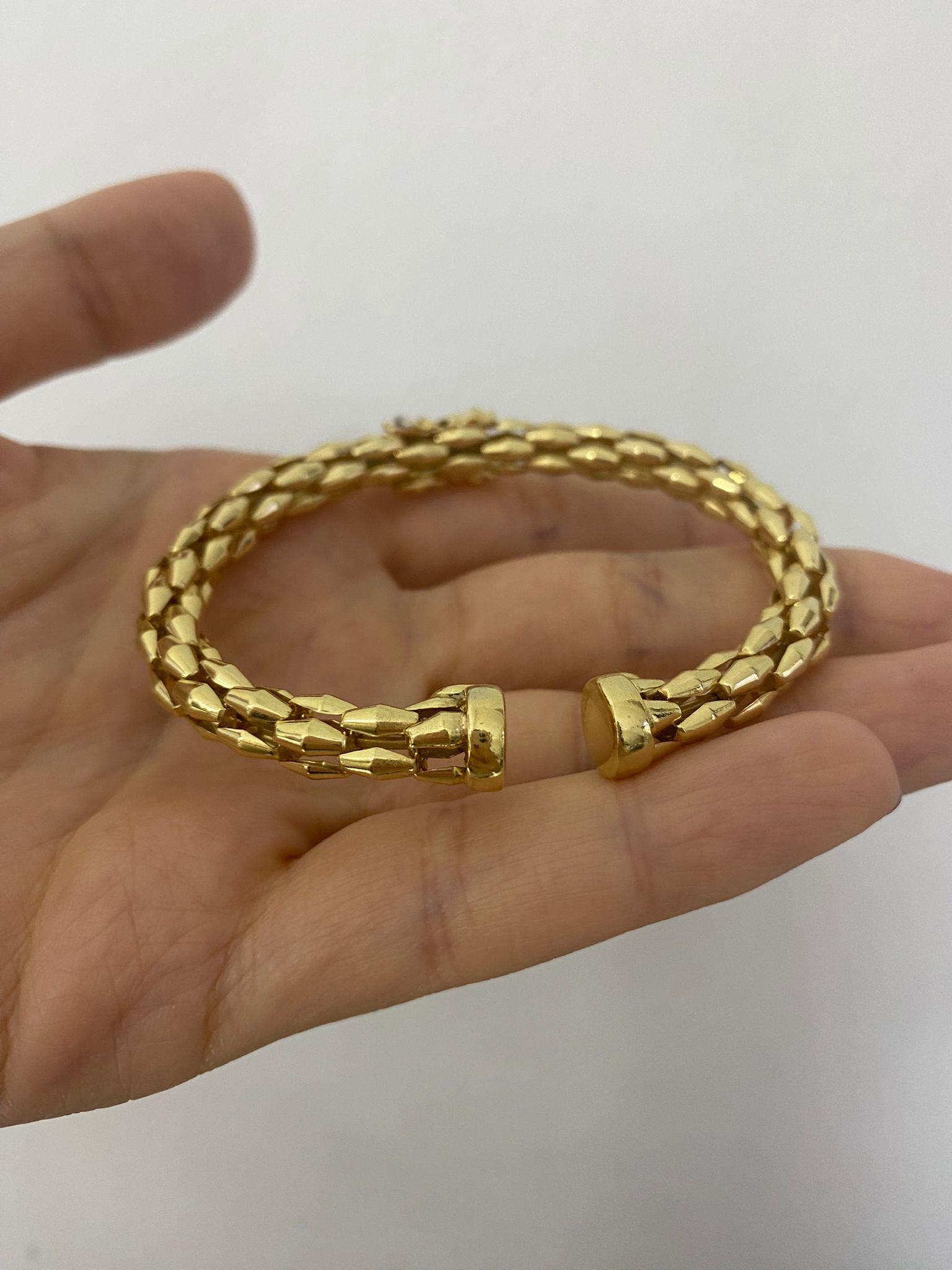 Kadın Gümüş İthal Zirkon Taşlı Tasarım Bileklik