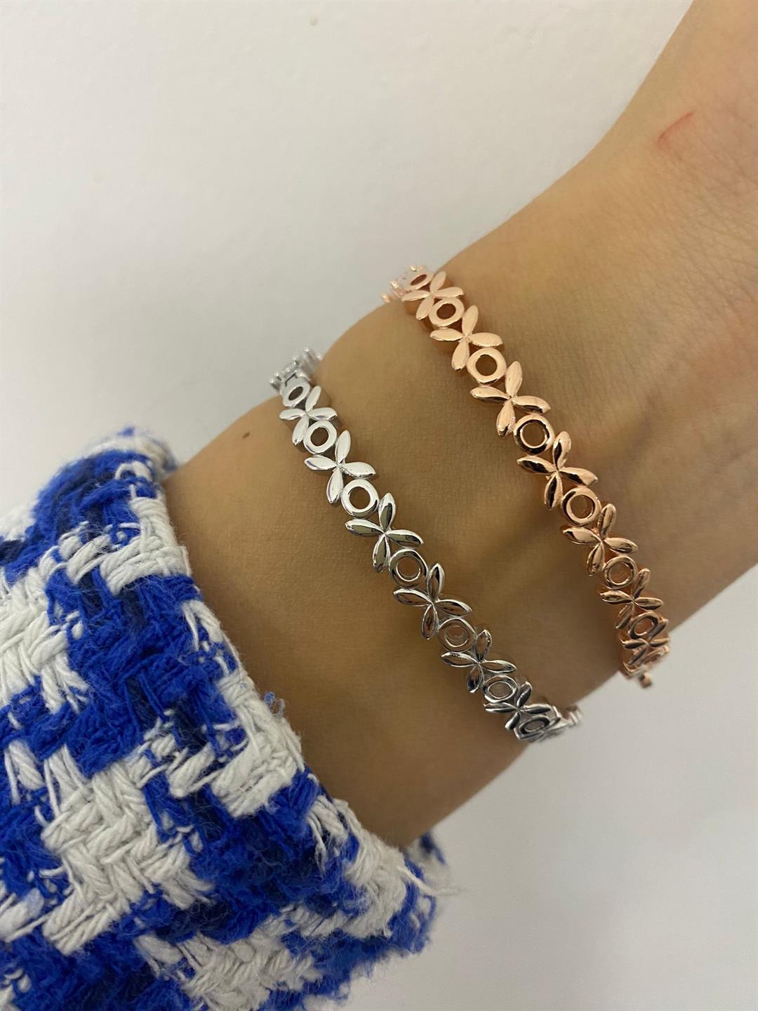 Kadın Gümüş Kelepçeli Markiz Çiçekli Bileklik