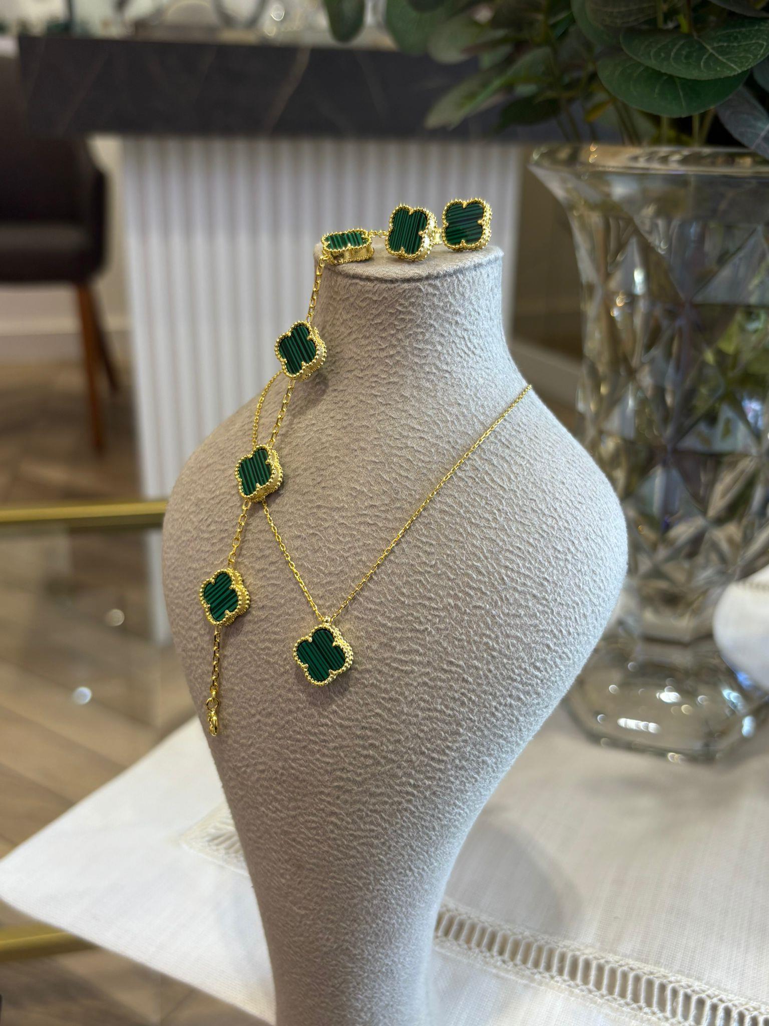 Kadın Gümüş Malahit Taşlı Yonca Kolye ve Bileklik Küpe Seti