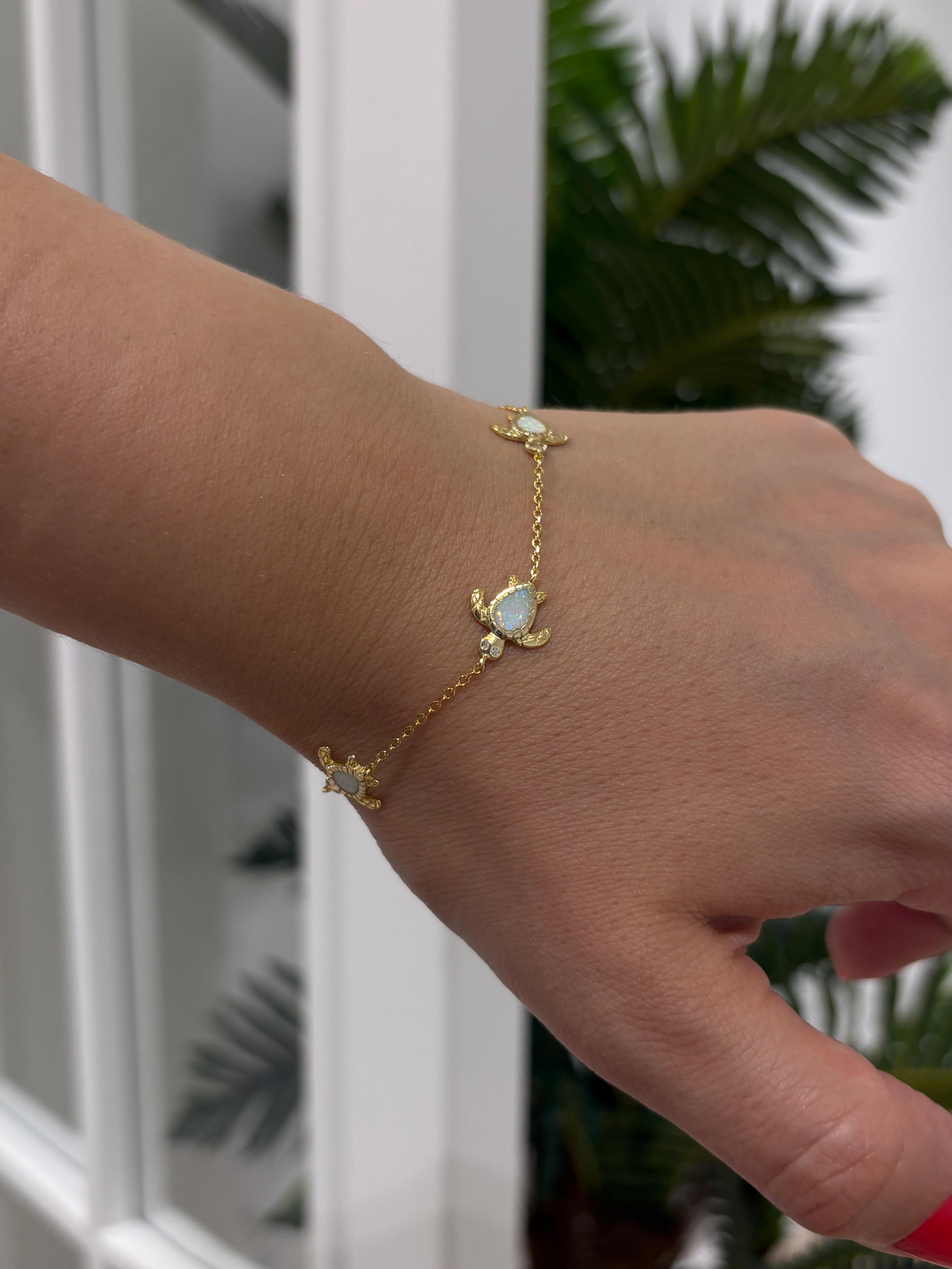 Kadın Gümüş Opal Taşlı Kamplumbağa Bileklikklik