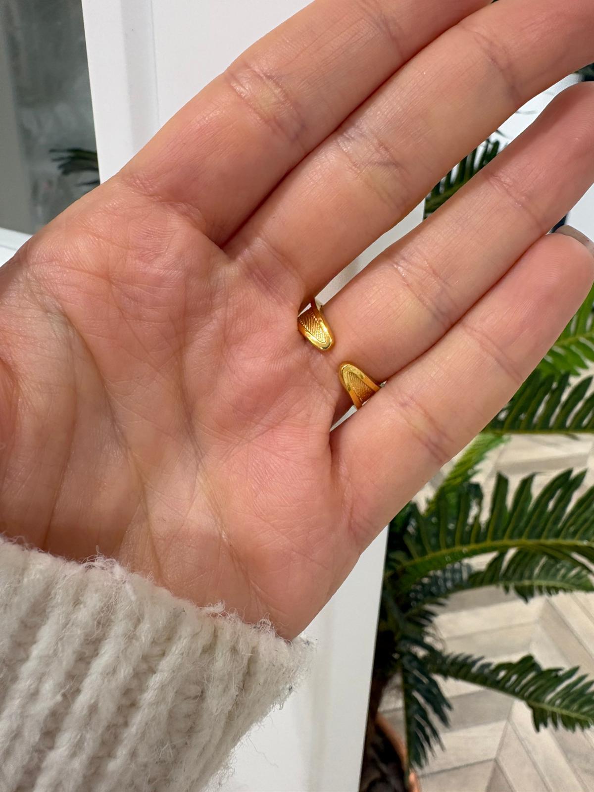 Kadın Gümüş Şapkalı Hasır Yüzük