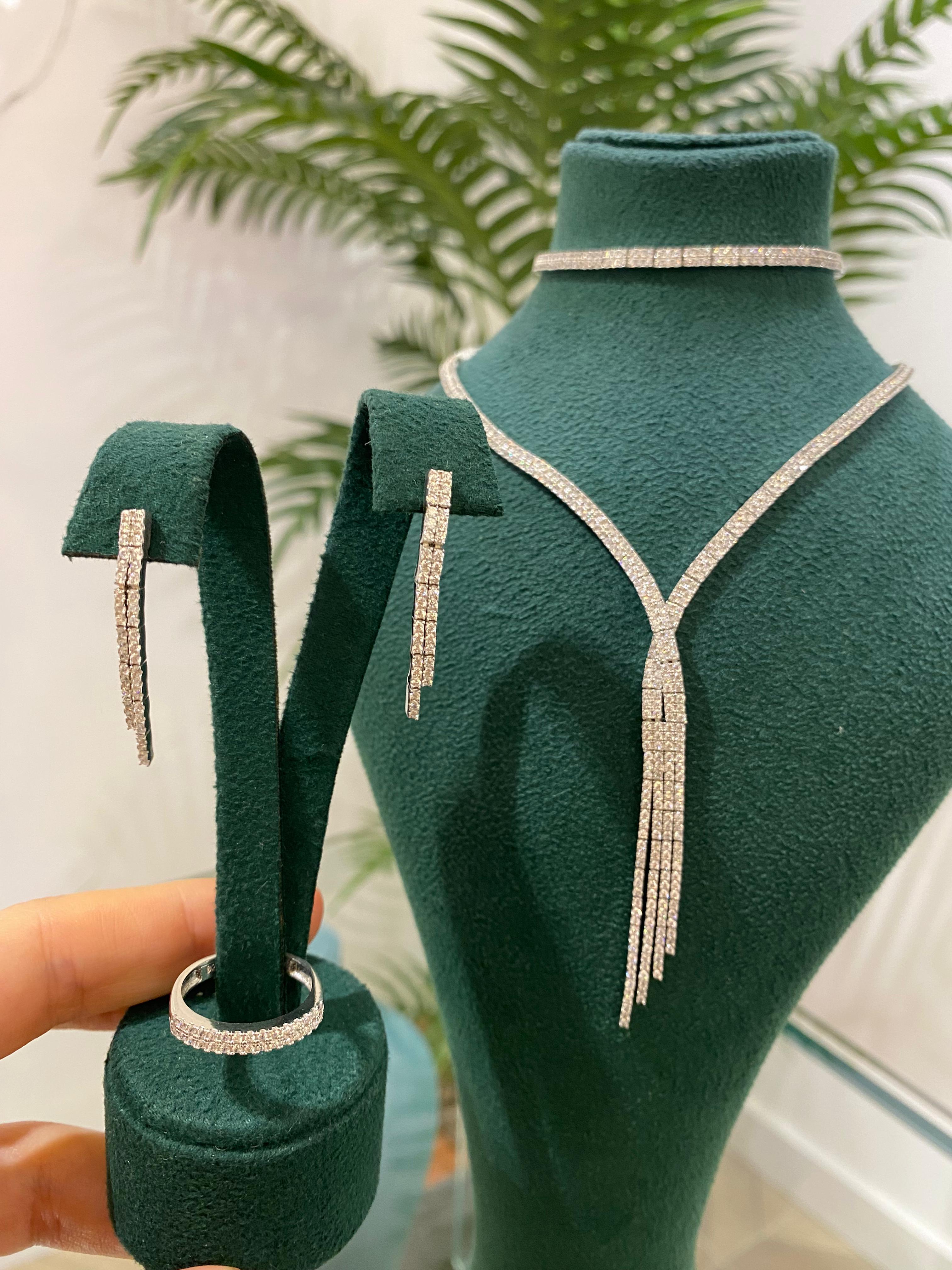 Kadın Gümüş Su Yolu Düğün Set Takımı