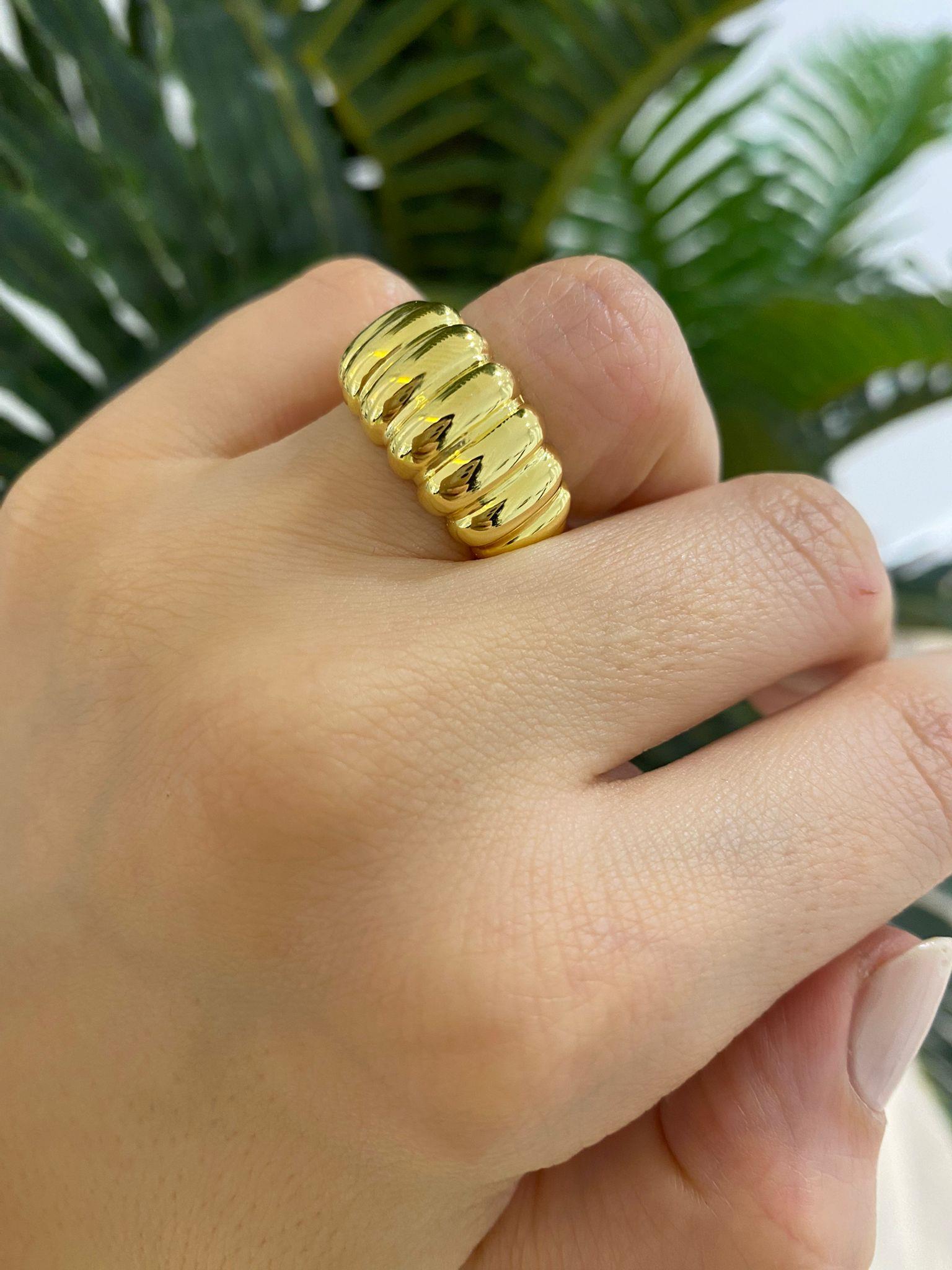 Kadın Gümüş Tasarım Yüzük