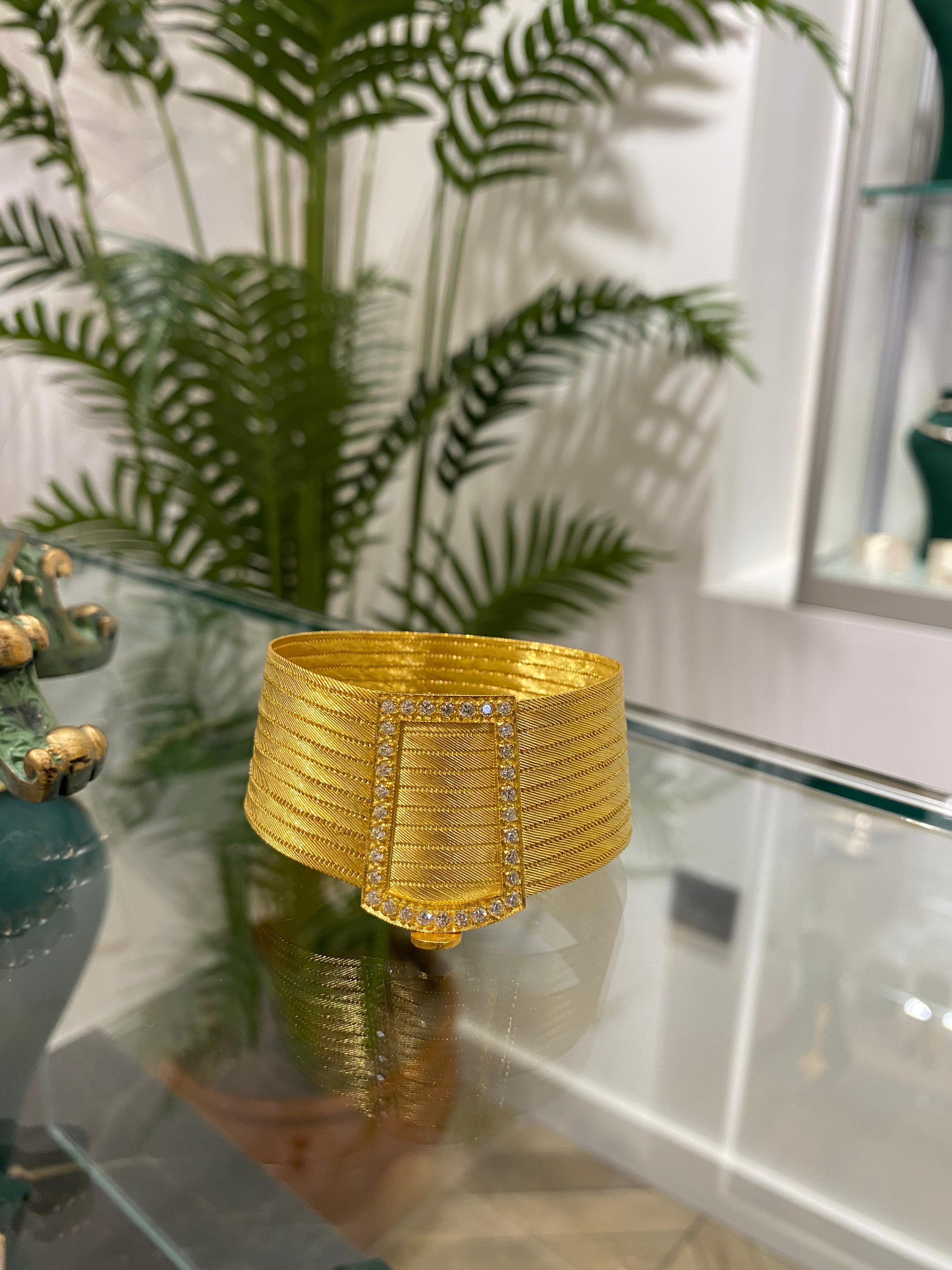 Kadın Gümüş Trabzon Hasır 11 Sıra Tek Sıra Taşlı Bileklik