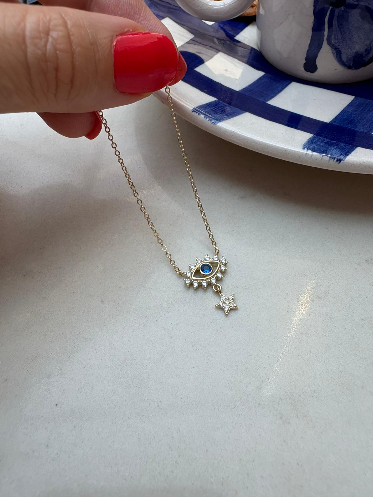 Kadın Gümüş Yıldızlı Göz Kolye