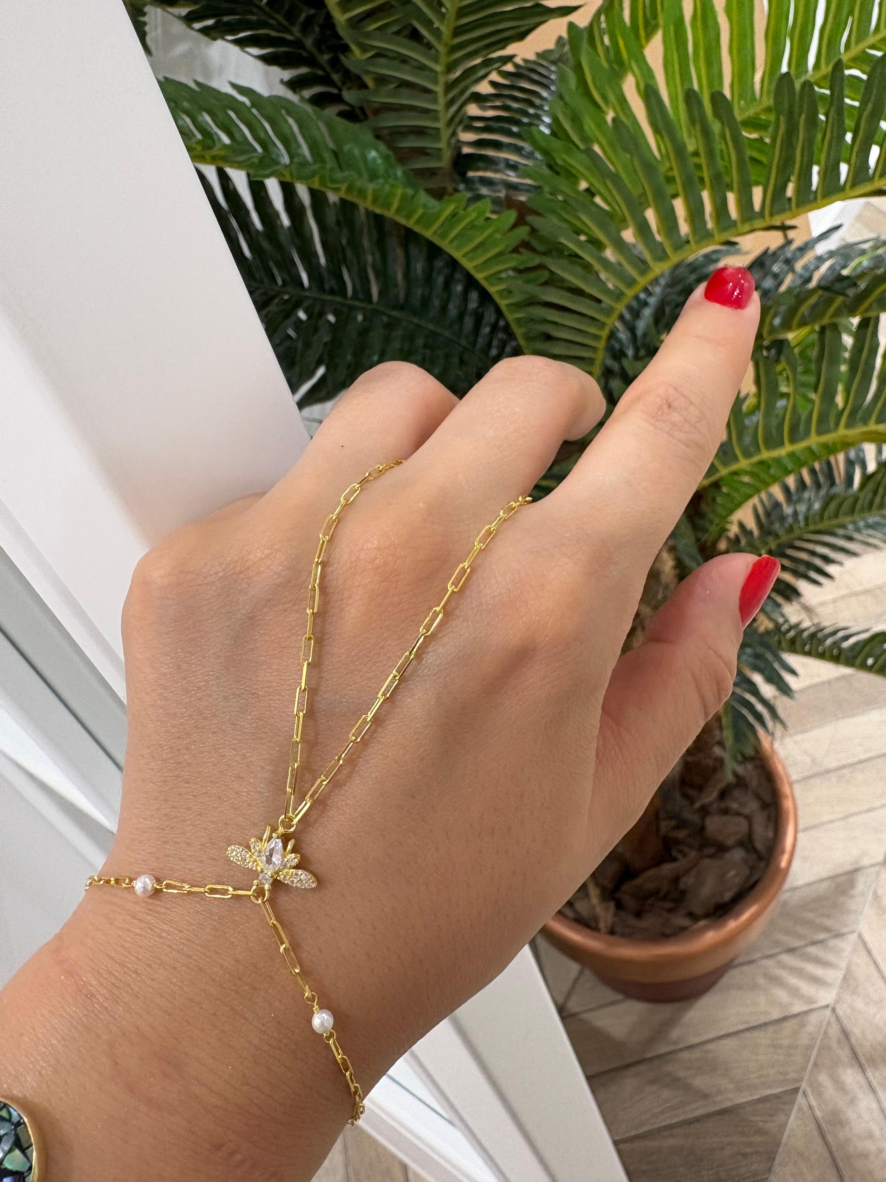 Kadın Gümüş Zirkon Taşlı Arı Figürlü Şahmeran