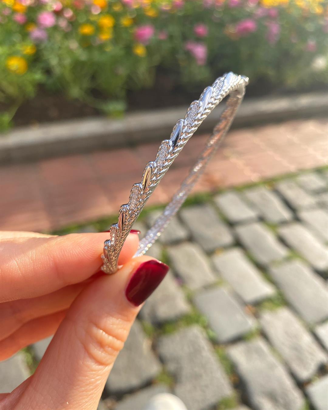 Kadın Gümüş Zirkon Taşlı Bileklik
