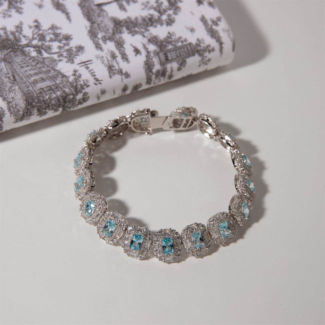 Kadın Gümüş Zirkon Taşlı Bileklik