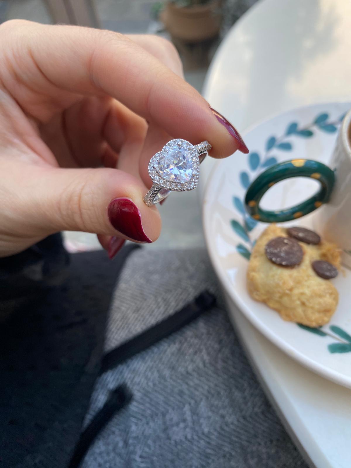 Kadın Gümüş Zirkon Taşlı Kalp Yüzük