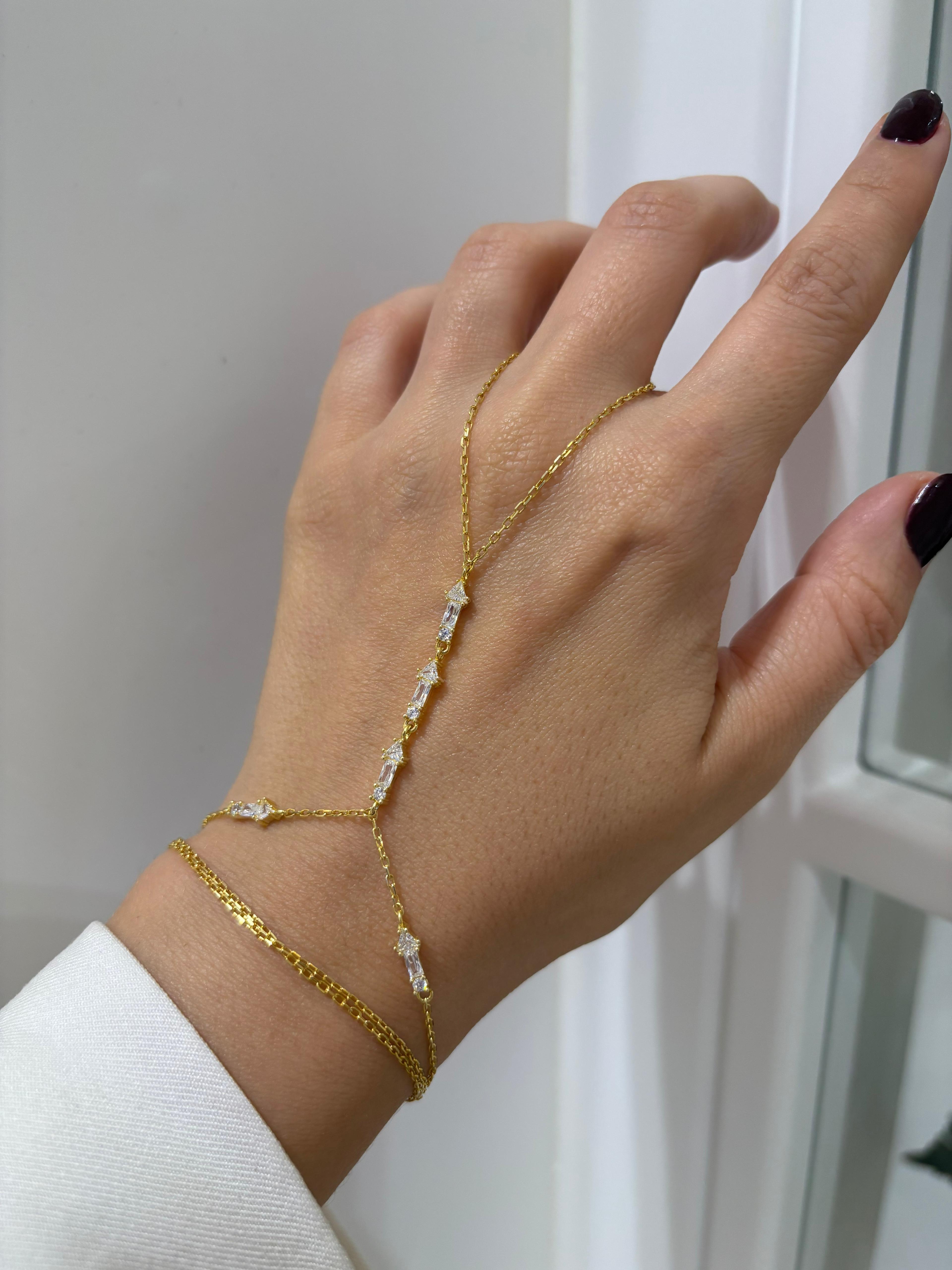 Kadın Gümüş Zirkon Taşlı Şahmeran