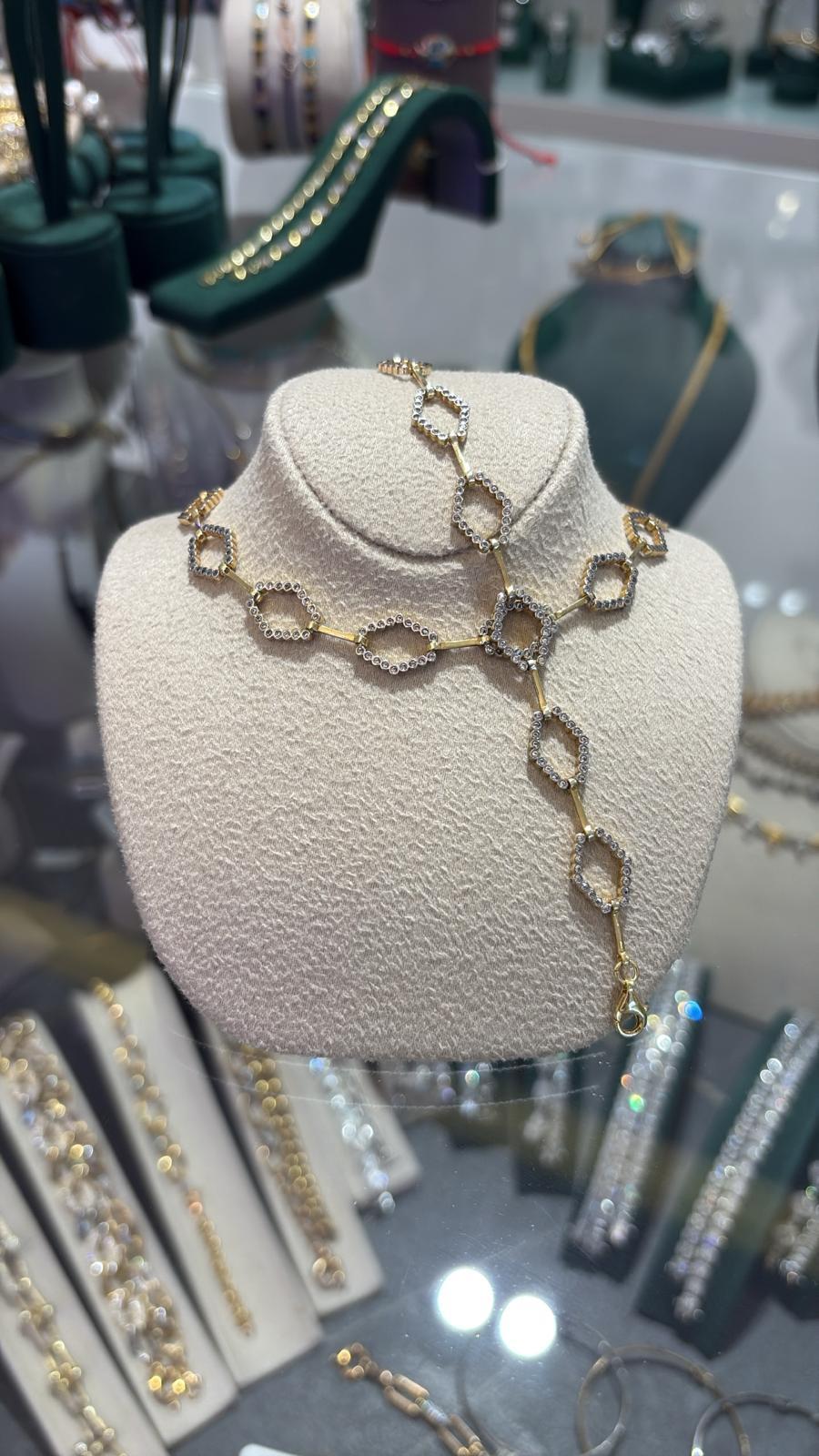 Kadın Gümüş Zirkon Taşlı Tasarım Set