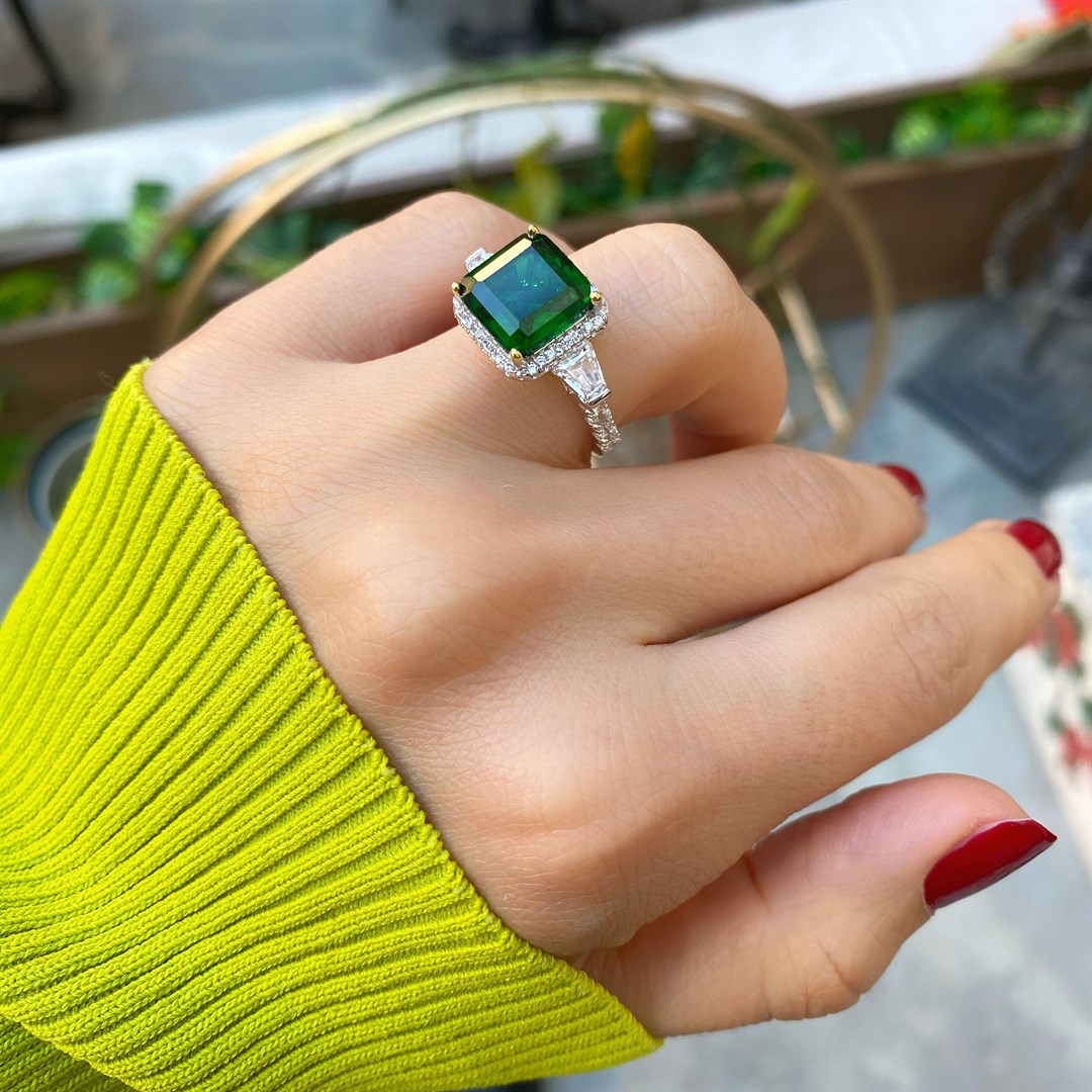 Kadın Gümüş Zirkon Taşlı Yüzük