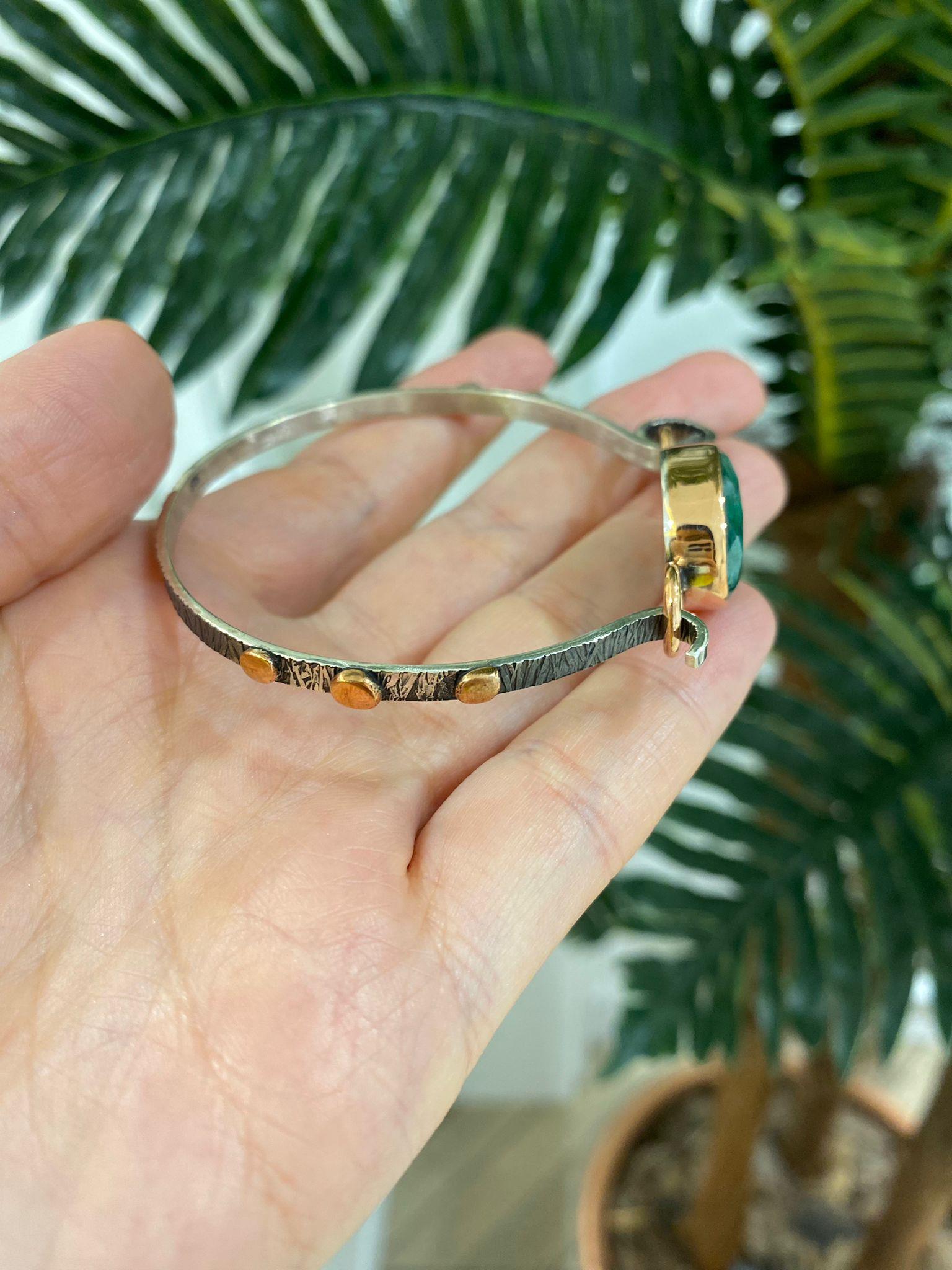 Kadın Gümüş Zümrüt Taşlı Otantik Bileklik