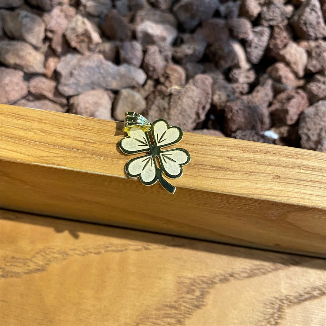 Kadın Yonca Kolye Ucu