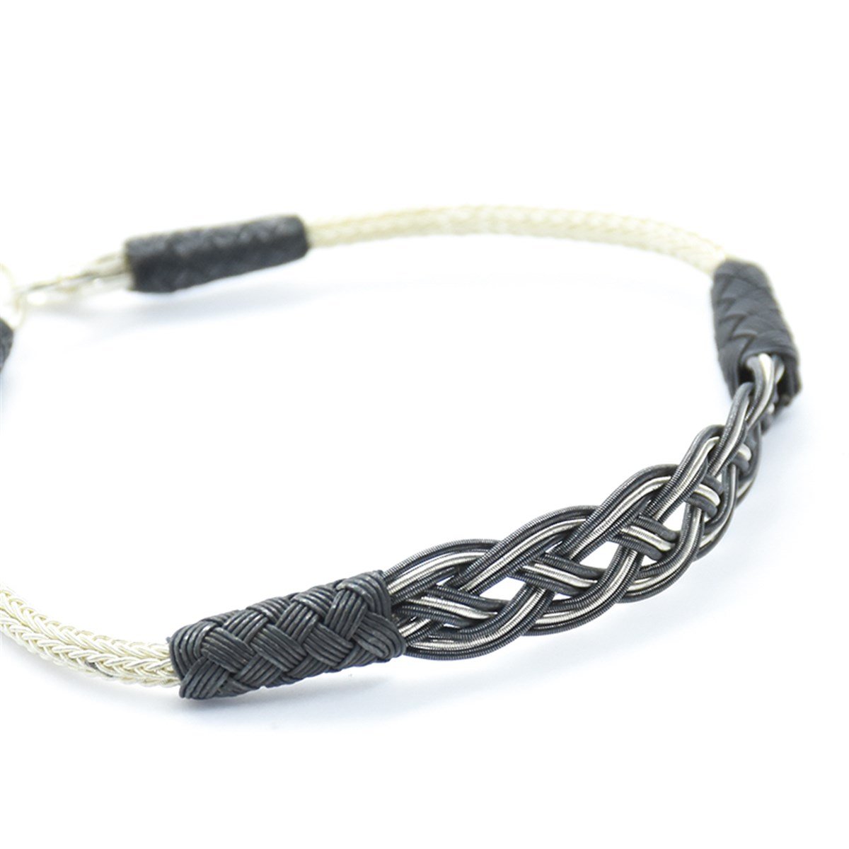 Örgü Modeli Kazaziye Gümüş Bileklik