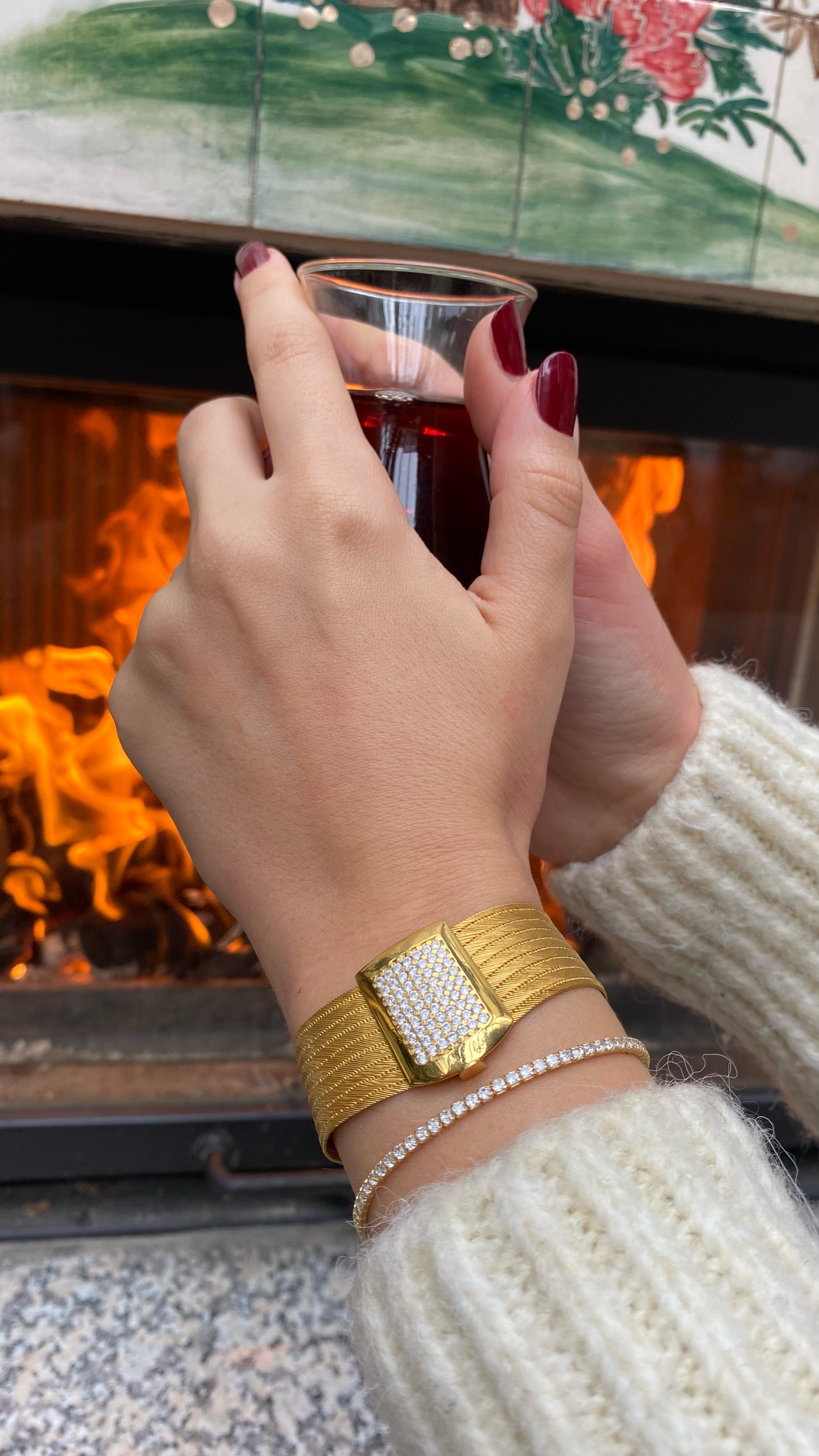 Trabzon Gümüş Hasır 9 Sıra Taşlı Bileklik