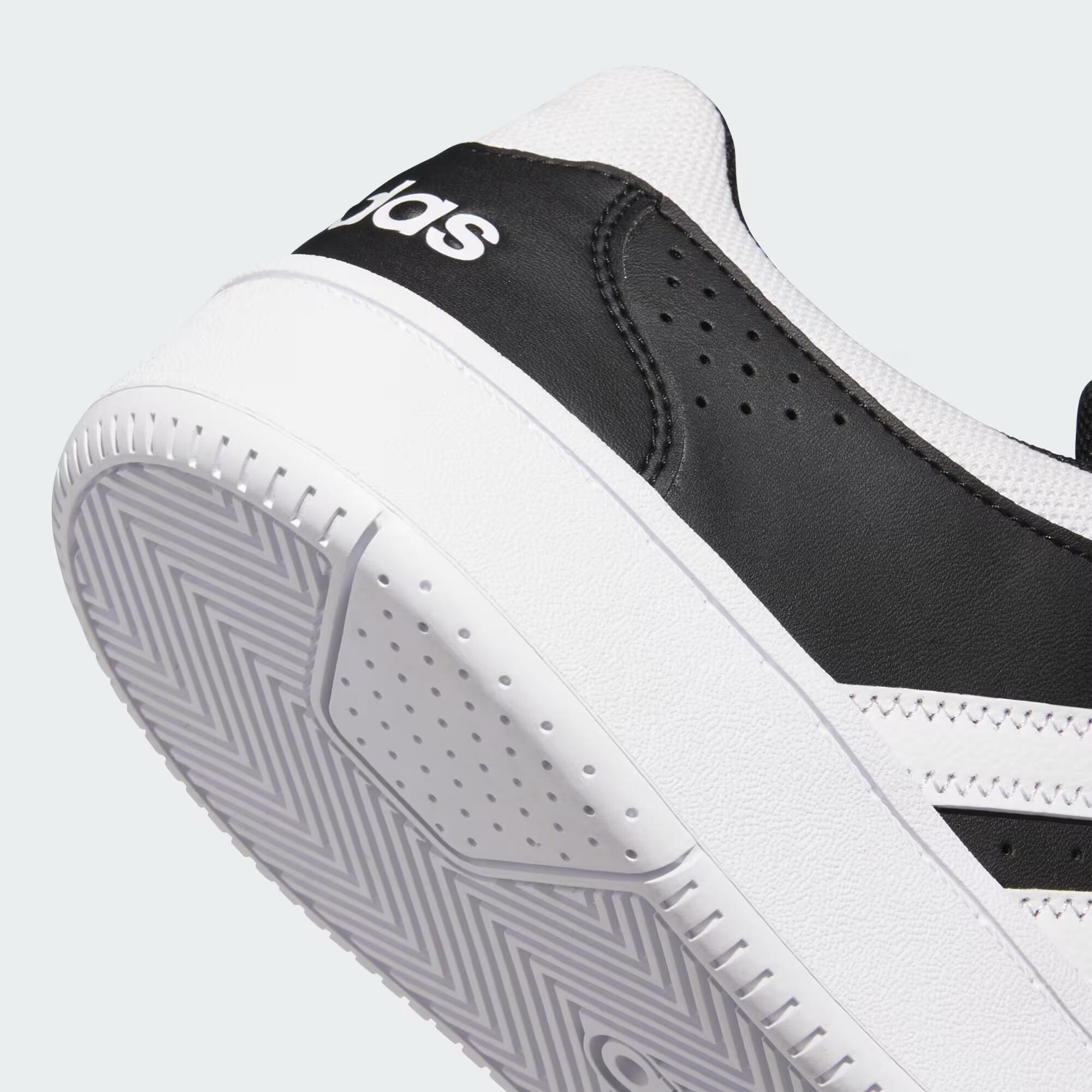 Adidas Erkek KI1056 Hoops Classic Siyah-Beyaz