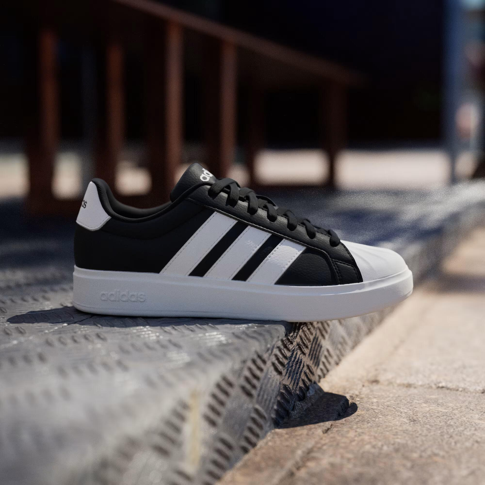 Adidas Kadın JP8284 Streettalk Siyah-Beyaz