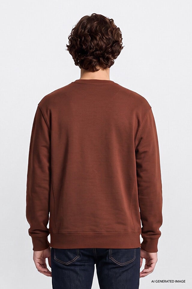 Lee Erkek L82IRY906 Erkek Small Logo Sweatshirt/Lux Brown Standart