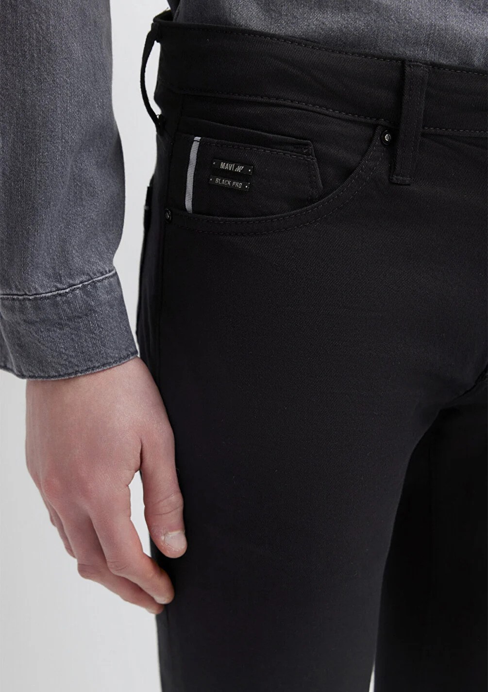 Mavi Erkek M0042431036 James Zift Siyah Black Pro Standart