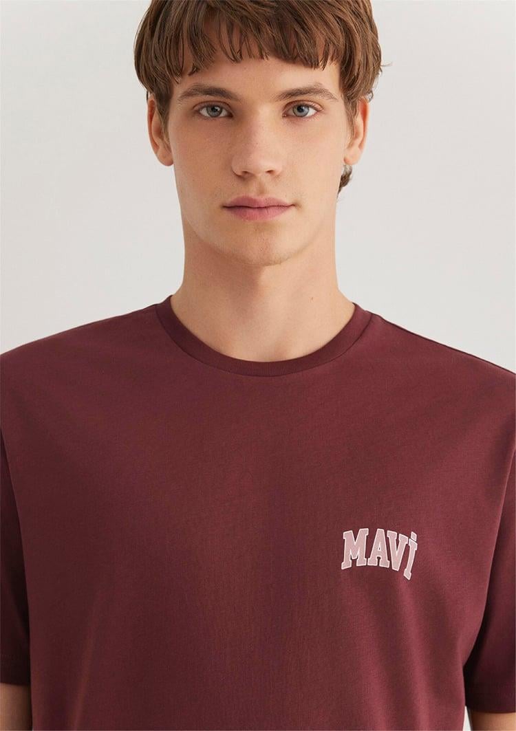 Mavi Erkek M0611714-70396 Mavi Logo Tişört Red Mahogany Kırmızı
