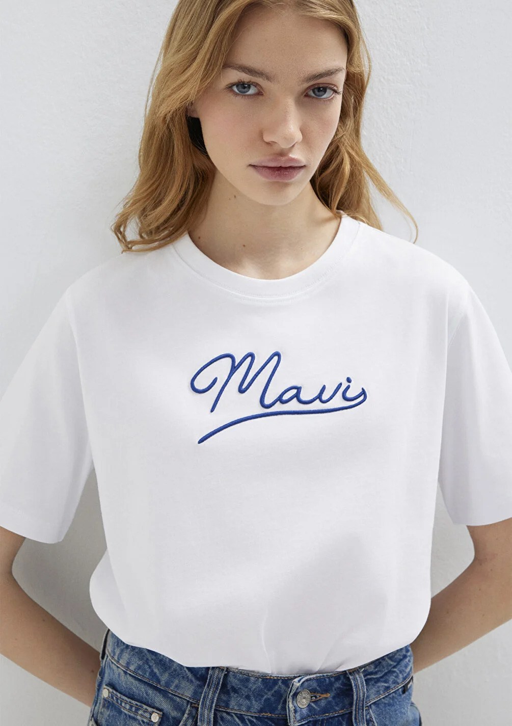 Mavi Kadın M1612421-620 Mavı Jeans Baskılı Tişört Beyaz Beyaz