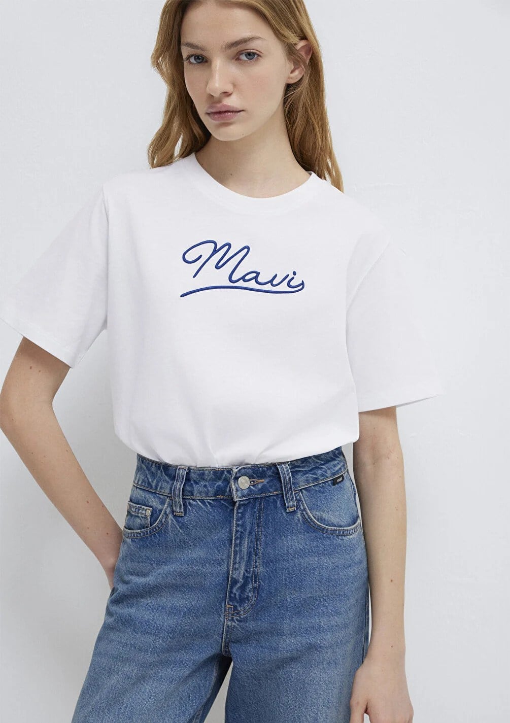 Mavi Kadın M1612421-620 Mavı Jeans Baskılı Tişört Beyaz Beyaz