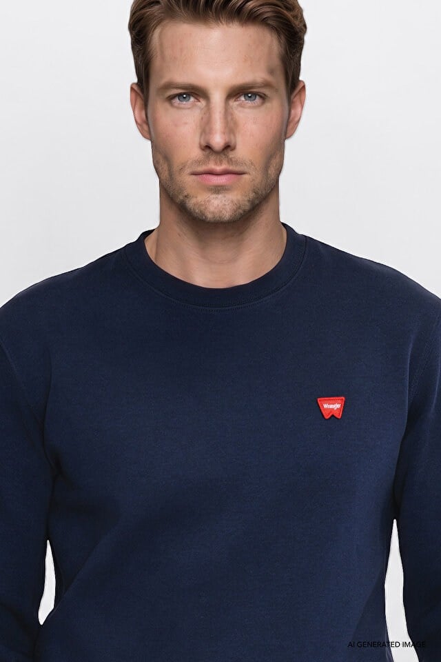 Wrangler Erkek W2520255410 Erkek Patch Logo Sweatshirt	Navy Lacivert