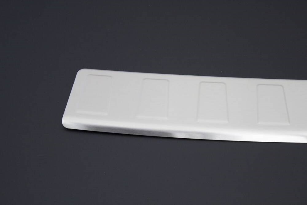 Chevrolet Trax Krom Arka Tampon Eşiği Taşlı 2012 ve Sonrası