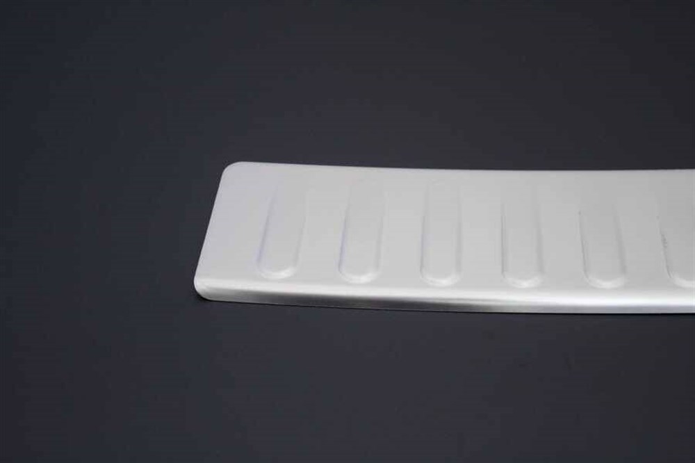 Dacia Duster Krom Arka Tampon Eşiği 2012-2017 Arası