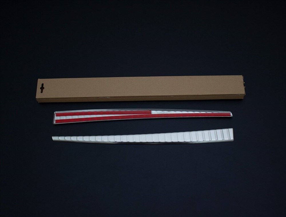 Dacia Duster Krom Bagaj İç Eşiği 2 Parça 2018 ve Sonrası