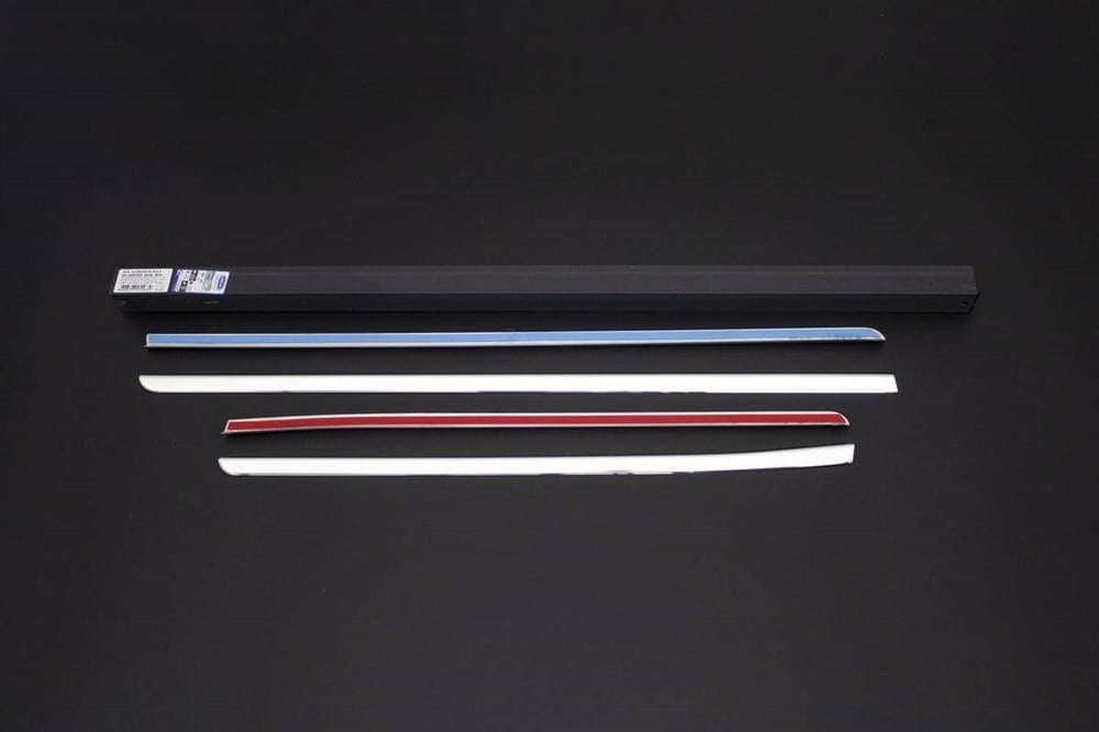 Dacia Duster Krom Cam Çıtası 4 Parça 2018 ve Sonrası