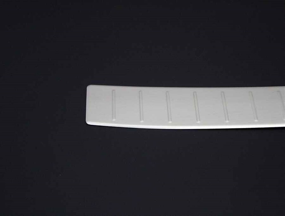 Ford Fiesta 7 Krom Arka Tampon Eşiği Taşlı 2018 ve Sonrası