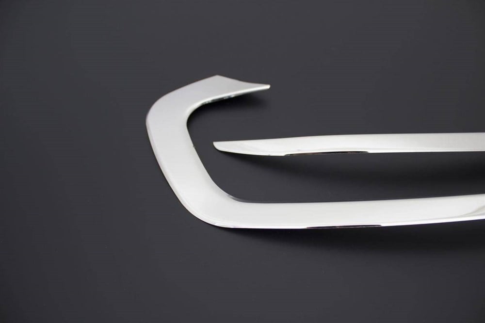 Ford Tourneo Courier Krom Far Kaşı 2 Parça 2018 ve Sonrası