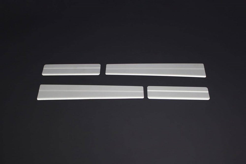 Ford Tourneo Courier Krom Kapı Eşiği 4 Parça 2018 ve Sonrası