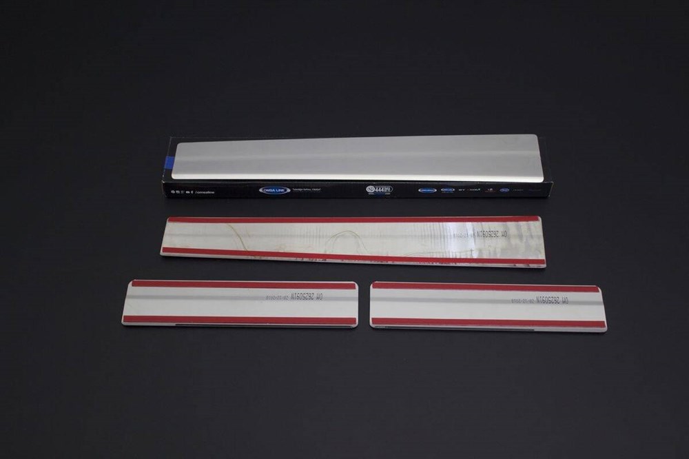 Ford Tourneo Courier Krom Kapı Eşiği 4 Parça 2018 ve Sonrası