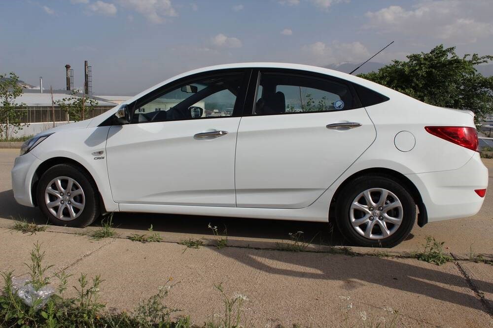 Hyundai Accent Blue Krom Kapı Kolu 4 Kapı 2011 ve Sonrası