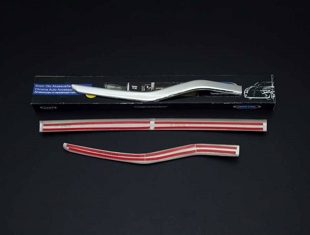 Hyundai i20 Krom Arka Tampon Çıtası 3 Parça 2018-2020 Arası