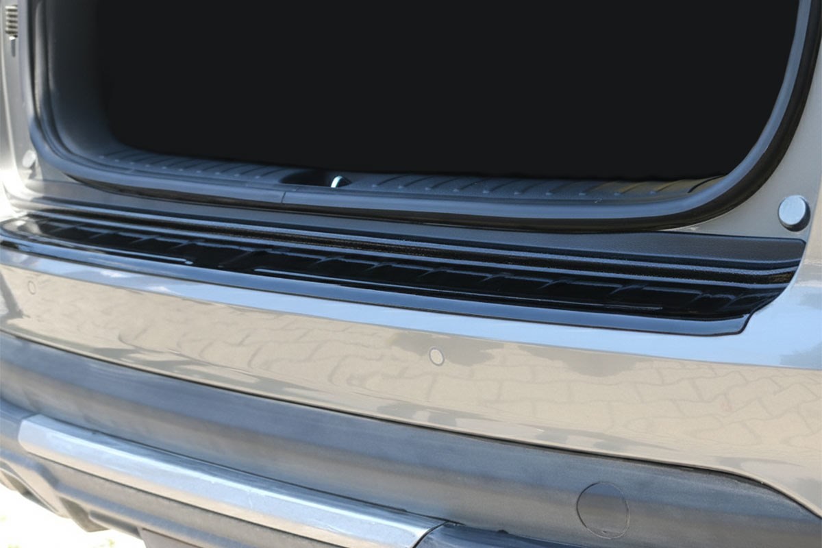 Hyundai Tucson Arka Tampon Eşiği Plastik Parlak Siyah 2018-2020 Arası