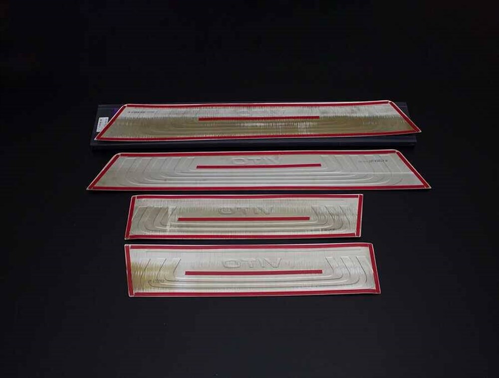 Mercedes Vito/W447 Siyah Krom Kapı Eşiği 4 Parça Yazılı 2014 ve Sonrası