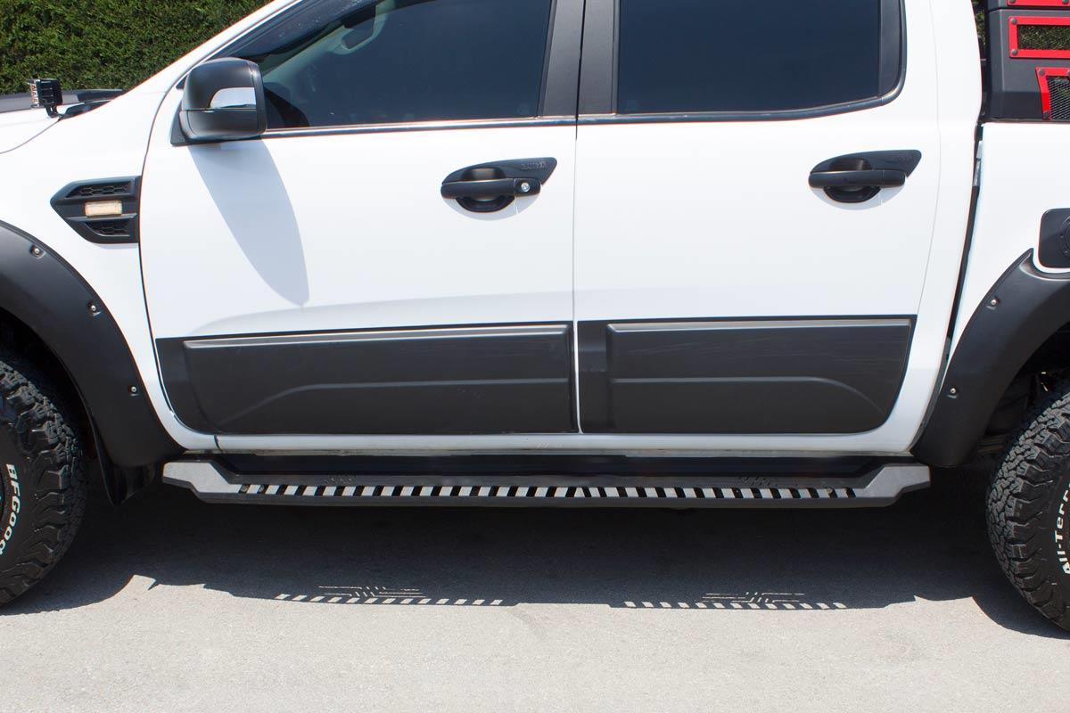 OMSA Isuzu D-Max Dakar Yan Basamak Siyah V1 2005-2012 Arası