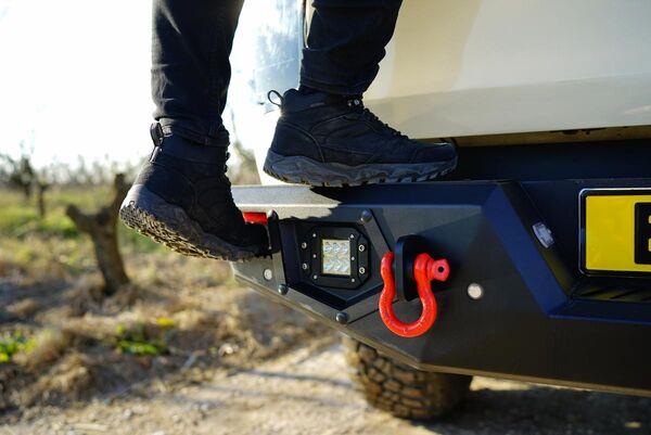 OMSA Mitsubishi L200 Dakar V2 Çelik Arka Tampon Ledli Sensörlü-Sensörsüz 2020 ve Sonrası