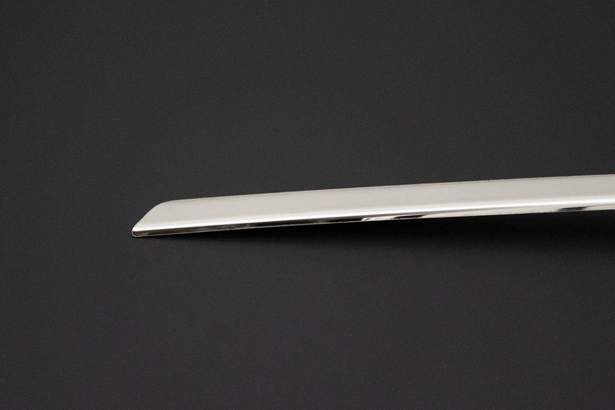 OMSA Peugeot 3008 Krom Bagaj Çıtası Plaka Üstü 2016-2024 Arası