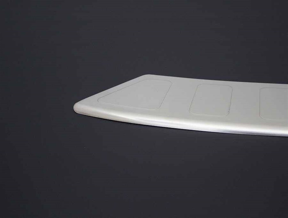 Opel Vivaro 4 Krom Arka Tampon Eşiği Taşlı 2019 ve Sonrası