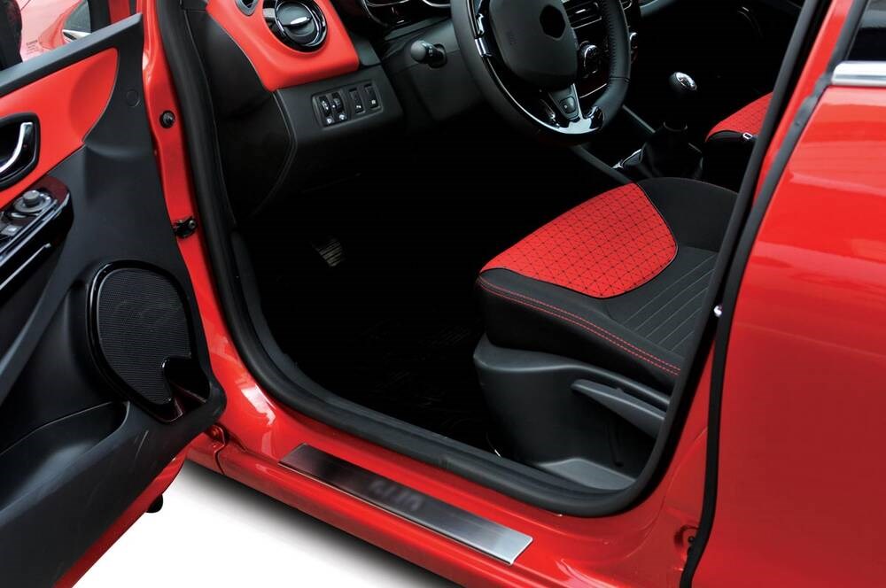 Renault Clio 4 Krom Kapı Eşiği 4 Parça  2012 ve Sonrası