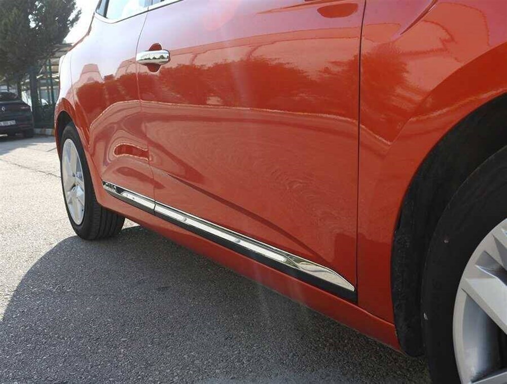 Renault Clio 5 Krom Yan Kapı Çıtası 4 Parça 2019 ve Sonrası