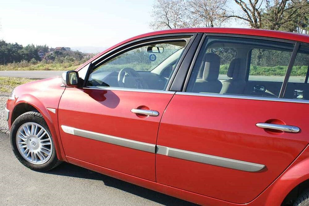 Renault Megane 2 HB Krom Cam Çıtası 4 Parça 2002-2010 Arası